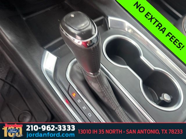 Used Car 2019 Chevrolet Traverse  3lt For Sale Under $20,000 In San Antonio, Texas
