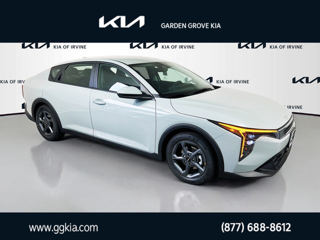 Morning Haze 2026 Kia K4 LXS FWD Sedan Front-Wheel Drive Continuously Variable Transmission