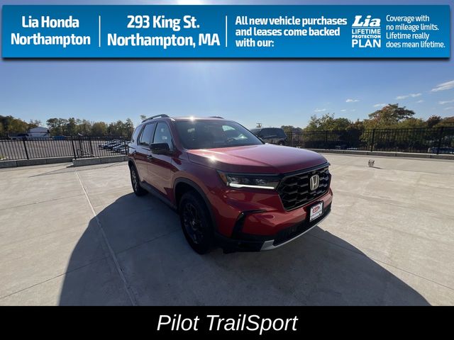 2025 Honda Pilot TrailSport 1