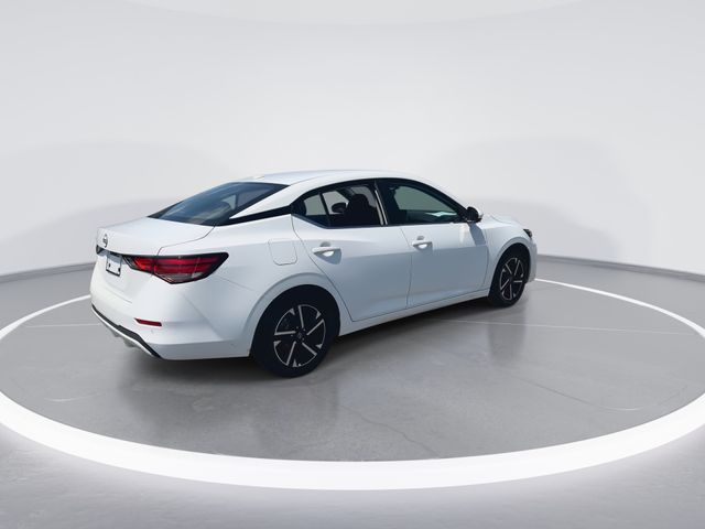 Used 2025 White Nissan SV image 8