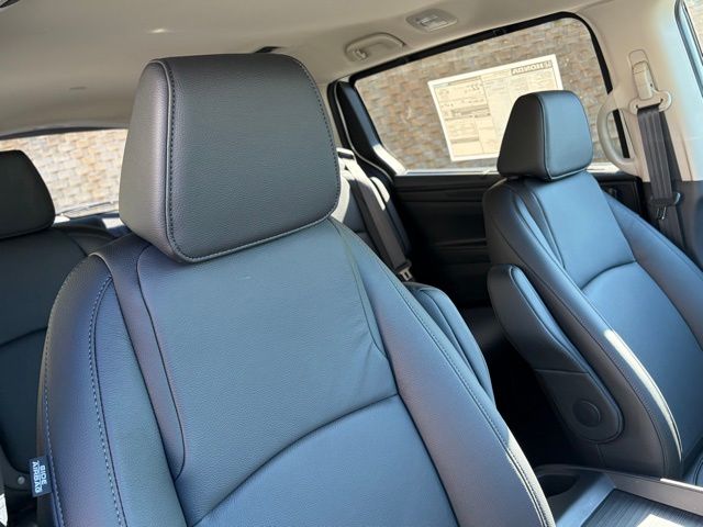 new 2026 Honda Odyssey car, priced at $42,508