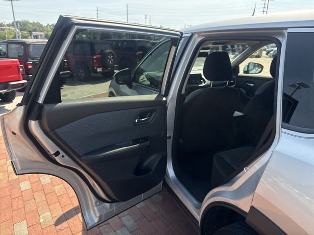 Used 2023 Nissan Rogue SUV