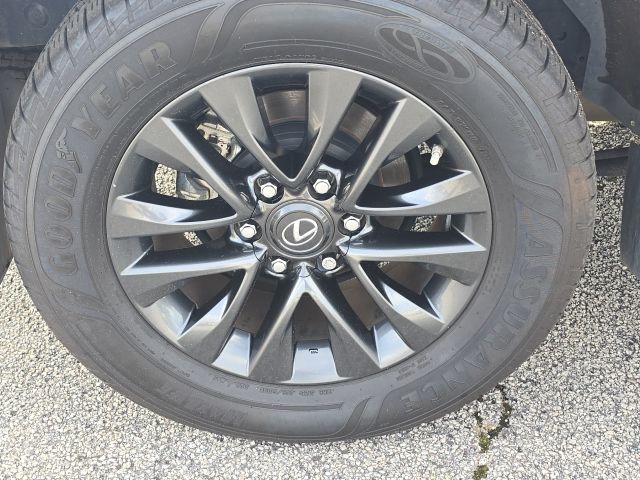 2023 Lexus GX 460:46928A