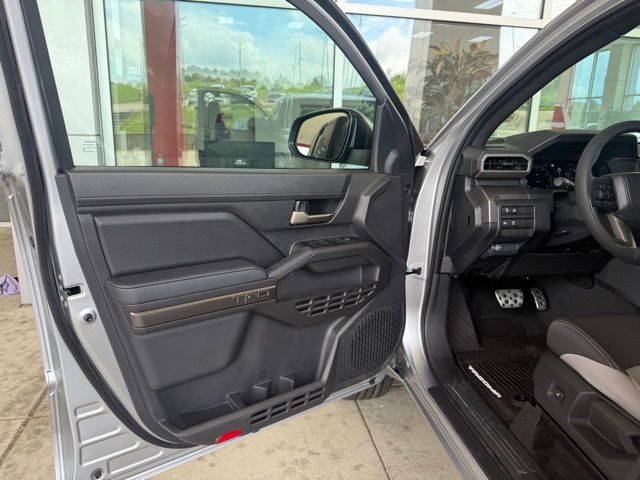 2025 Toyota Tacoma TRD Sport Double Cab photo 8
