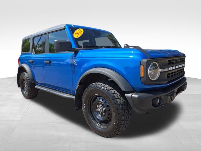 Blue Metallic 2022 Ford Bronco SUV / Crossover Four-Wheel Drive 7-Speed Manual