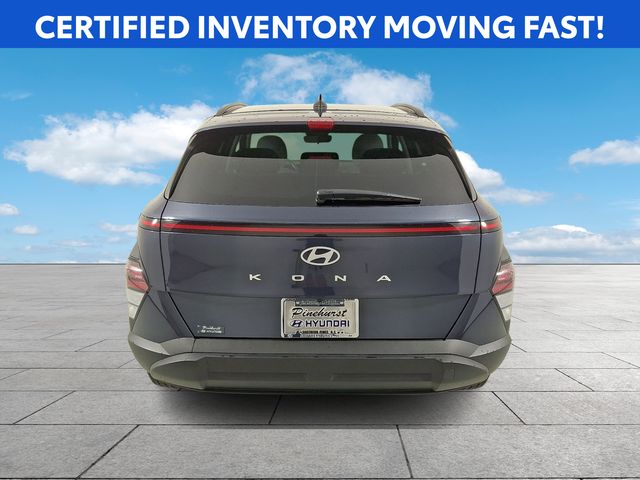 2025 Hyundai Kona SEL - Photo 7