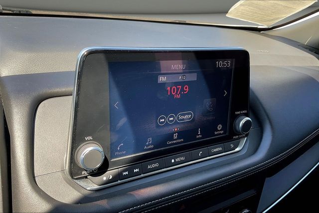 Used 2024 Nissan Rogue SUV