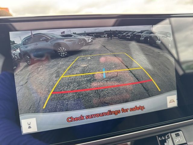 2025 Toyota Camry XSE - Photo 24