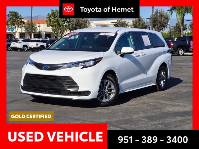 2023 Toyota Sienna LE 8-Passenger FWD