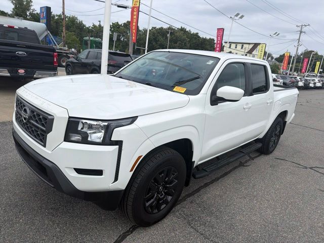 Glacier White 2022 Nissan Frontier Pickup Truck Four-Wheel Drive 9-Speed Automatic