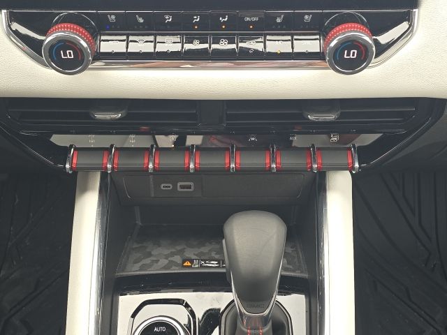 Photo of 2024 GMC Canyon AT4X in Dallas, GA - 33,  2024 GMC Canyon AT4X:44081A