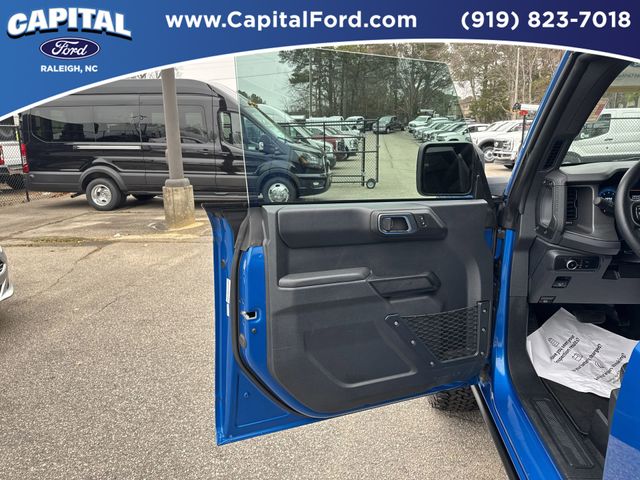 Used 2025 Blue Ford Badlands image 19