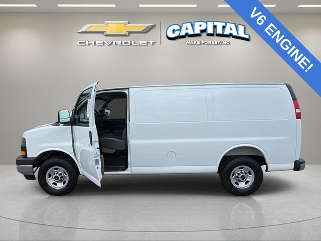 Used 2025 White GMC Work Van image 3