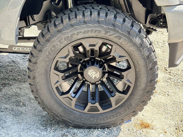 New 2026 Avalanche Ford F-250® Lariat® image 12