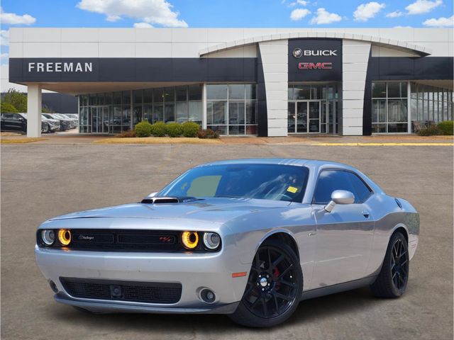 2015 Dodge Challenger R/T Plus RWD