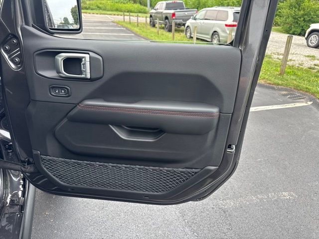 New 2026 Gray Jeep  image 9