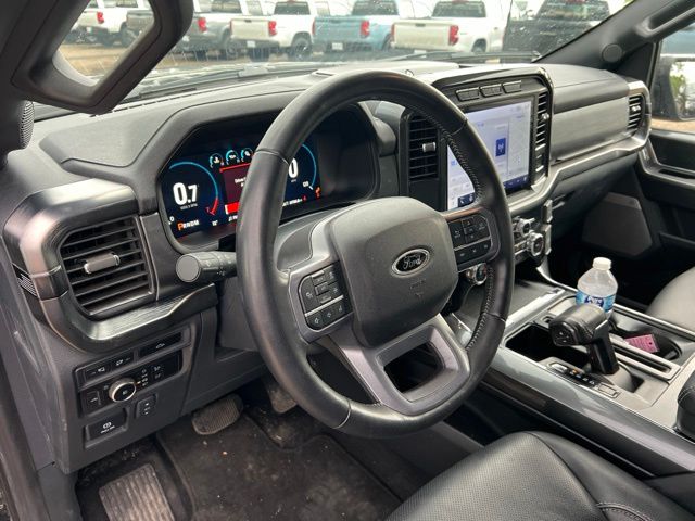 2023 Agate Black Metallic Ford F-150 Lariat 4X4 Truck