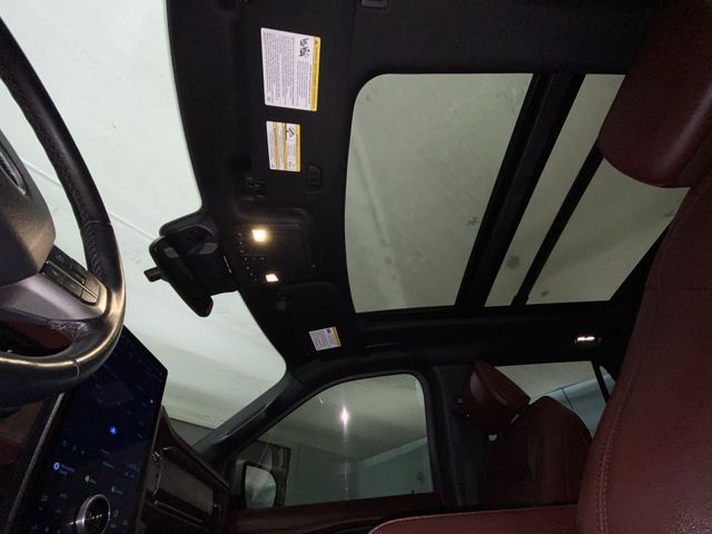 Used 2022 White Ford Limited image 22