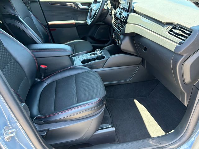 Used 2025 Ford Escape SUV