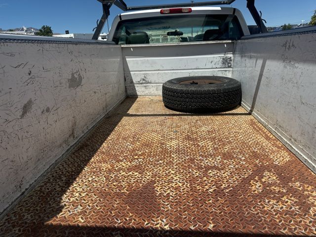 2006 GMC Sierra 2500HD Work Truck 12