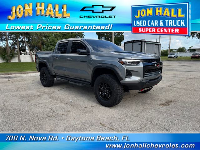 Sterling Gray Metallic 2025 Chevrolet Colorado Pickup Truck Four-Wheel Drive 8-Speed Automatic