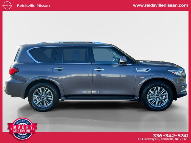 INFINITIQX807