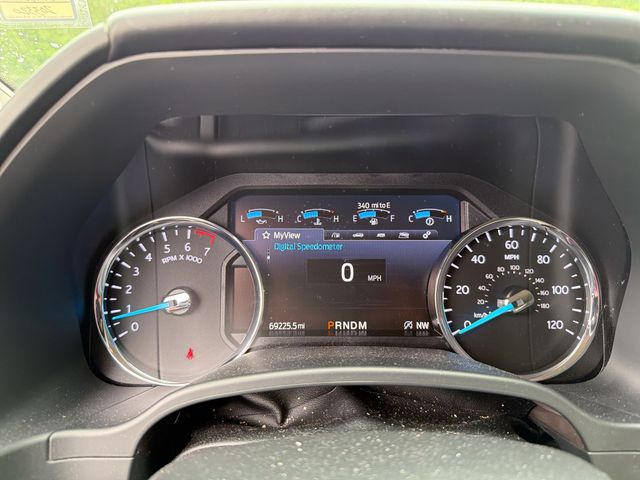 Used 2020 White Ford Platinum image 18