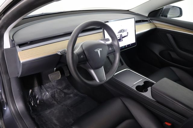 TeslaModel 321