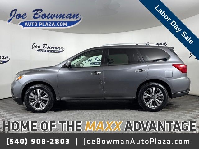 Gray (Gun Metallic) 2019 Nissan Pathfinder SUV / Crossover Four-Wheel Drive Continuously Variable Transmission