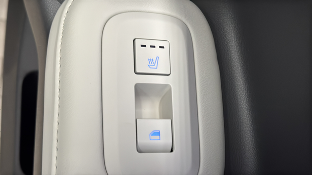 Used 2026 Atlantis Blue Hyundai Limited image 44