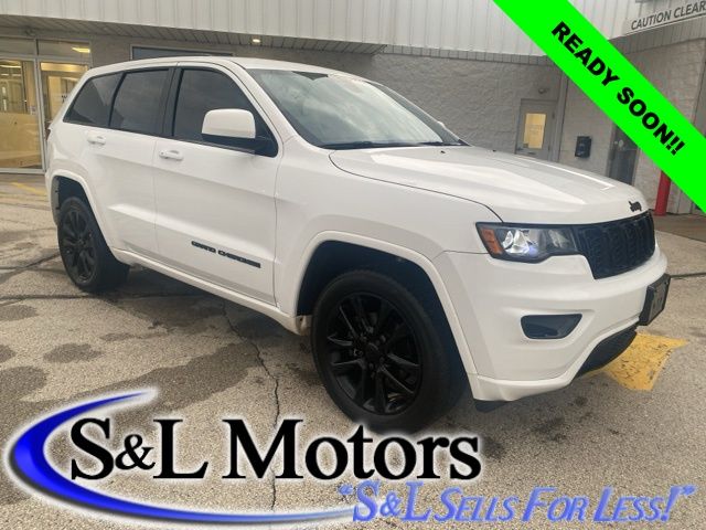 Bright White Clearcoat 2018 Jeep Grand Cherokee Altitude 4WD SUV / Crossover Four-Wheel Drive 8-Speed Automatic