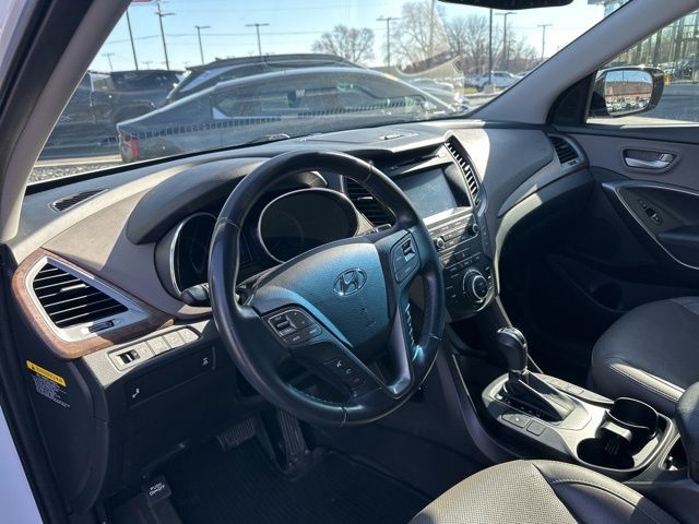 Used 2018 White Hyundai 2.4 Base image 27