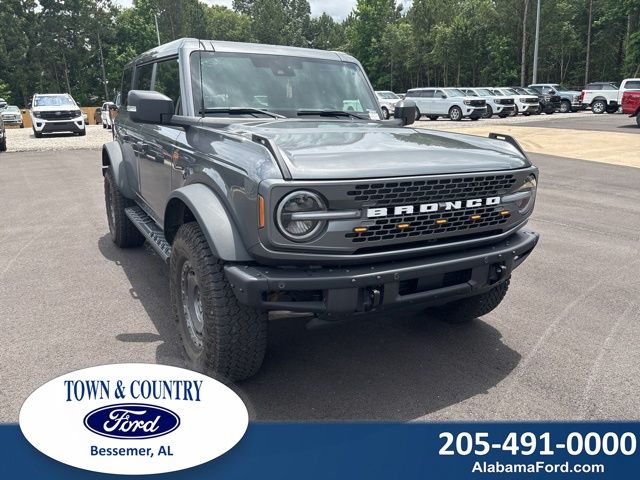 Carbonized Gray Metallic 2025 Ford Bronco Badlands 4-Door 4WD SUV / Crossover Four-Wheel Drive Automatic