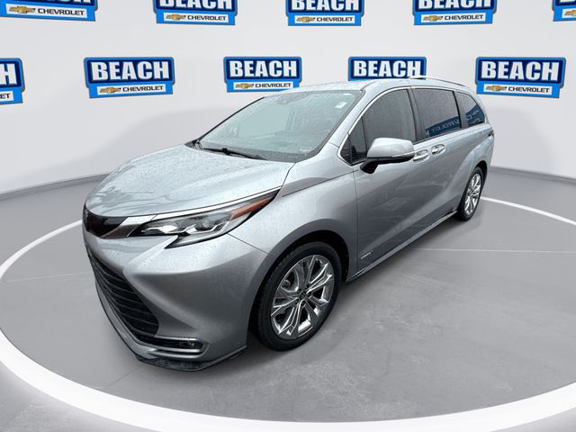 2021 Toyota Sienna Platinum 7-Passenger FWD