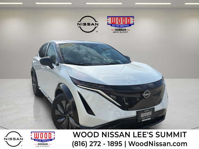 Everest White Pearl Tricoat/Black Diamond Pearl 2025 Nissan Ariya Evolve+ e-4ORCE SUV / Crossover All-Wheel Drive Continuously Variable Transmission