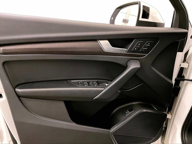 2022 Audi Q5 45 S line Premium White at Sutliff Volkswagen