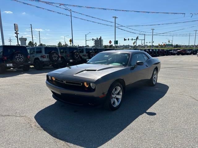 2022 Dodge Challenger SXT 3