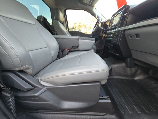 2022 Ford F-150 XL:W00087