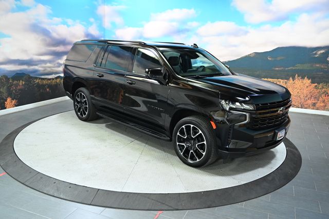 2023 Chevrolet Suburban RST 4WD