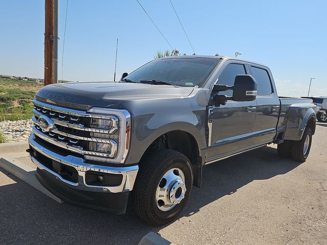 2024 Ford F-350 Super Duty Lariat Crew Cab LB DRW 4WD