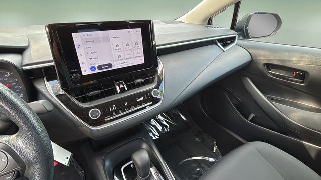 Used 2024  Toyota LE image 24