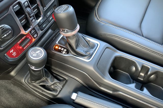 2025 Jeep Wrangler 4-Door Rubicon 392 Final Edition - Photo 32