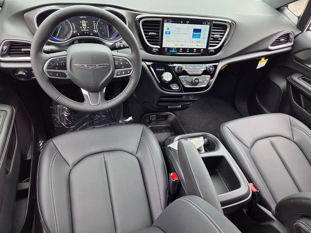 New 2026 White Chrysler LX image 8