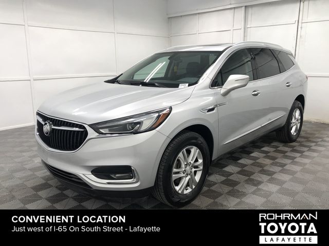 2018 Buick Enclave Essence 2