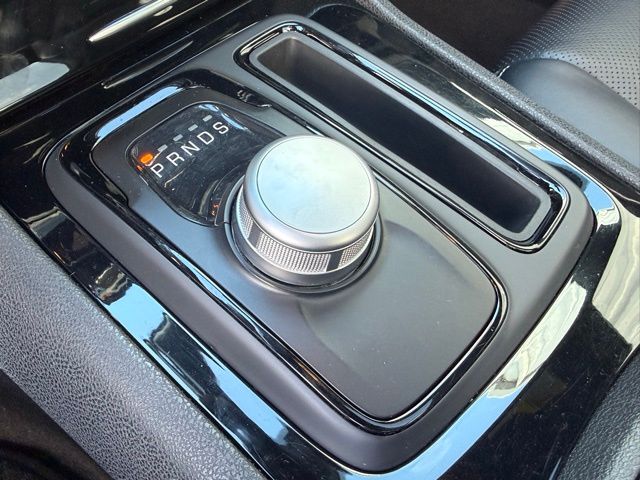 used 2022 Chrysler 300 car, priced at $28,297