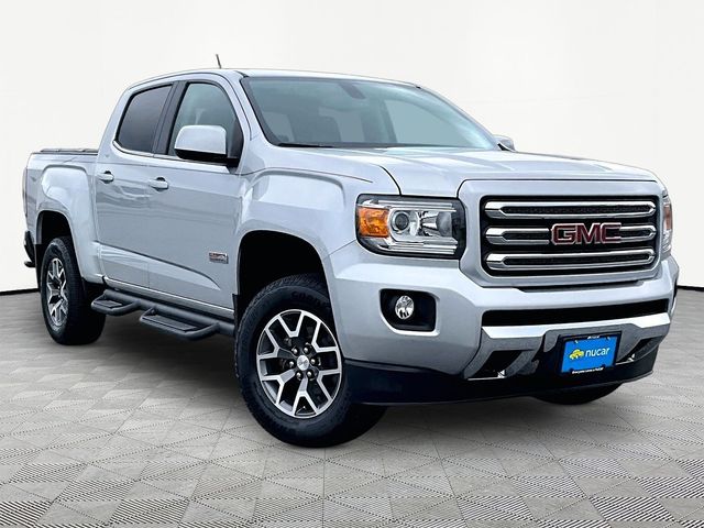 Quicksilver Metallic 2017 GMC Canyon Pickup Truck Four-Wheel Drive 8-Speed Automatic