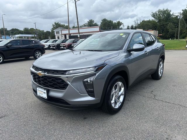 Sterling Gray Metallic 2026 Chevrolet Trax SUV / Crossover Front-Wheel Drive 6-Speed Automatic