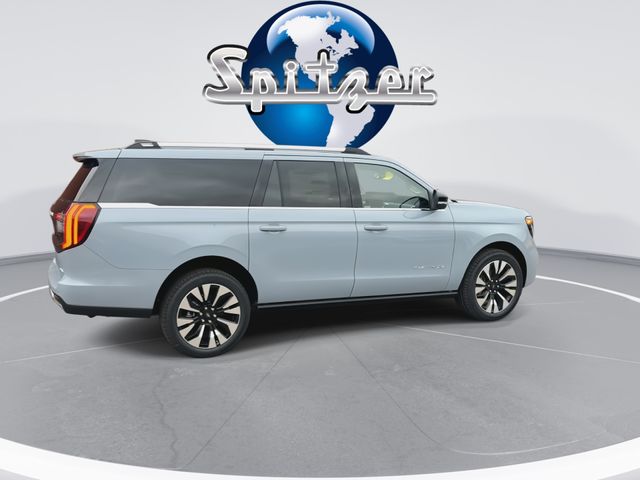 New 2025 Gray Ford Platinum image 10