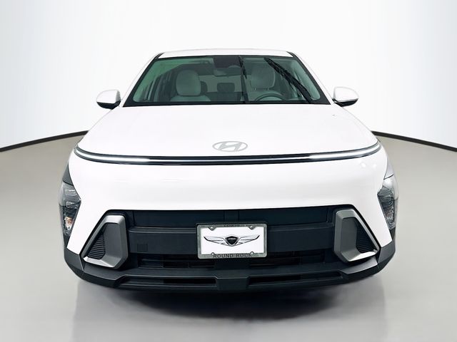 2024 Hyundai Kona SE 2