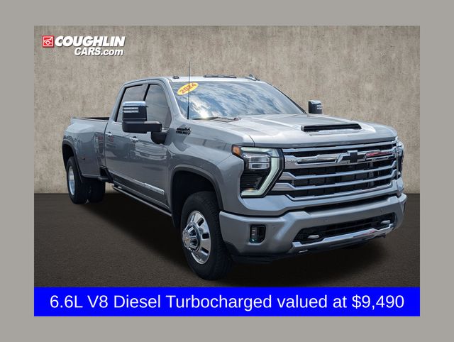 Sterling Gray Metallic 2024 Chevrolet Silverado 3500HD Pickup Truck Four-Wheel Drive Automatic